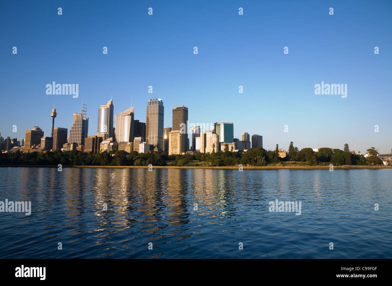 Sydney skyline della città all'alba. Sydney, Nuovo Galles del Sud, Australia Foto Stock