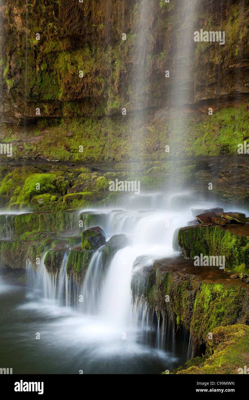Sgwd-Yr-Eira cascata Parco Nazionale di Brecon Beacons Galles Foto Stock