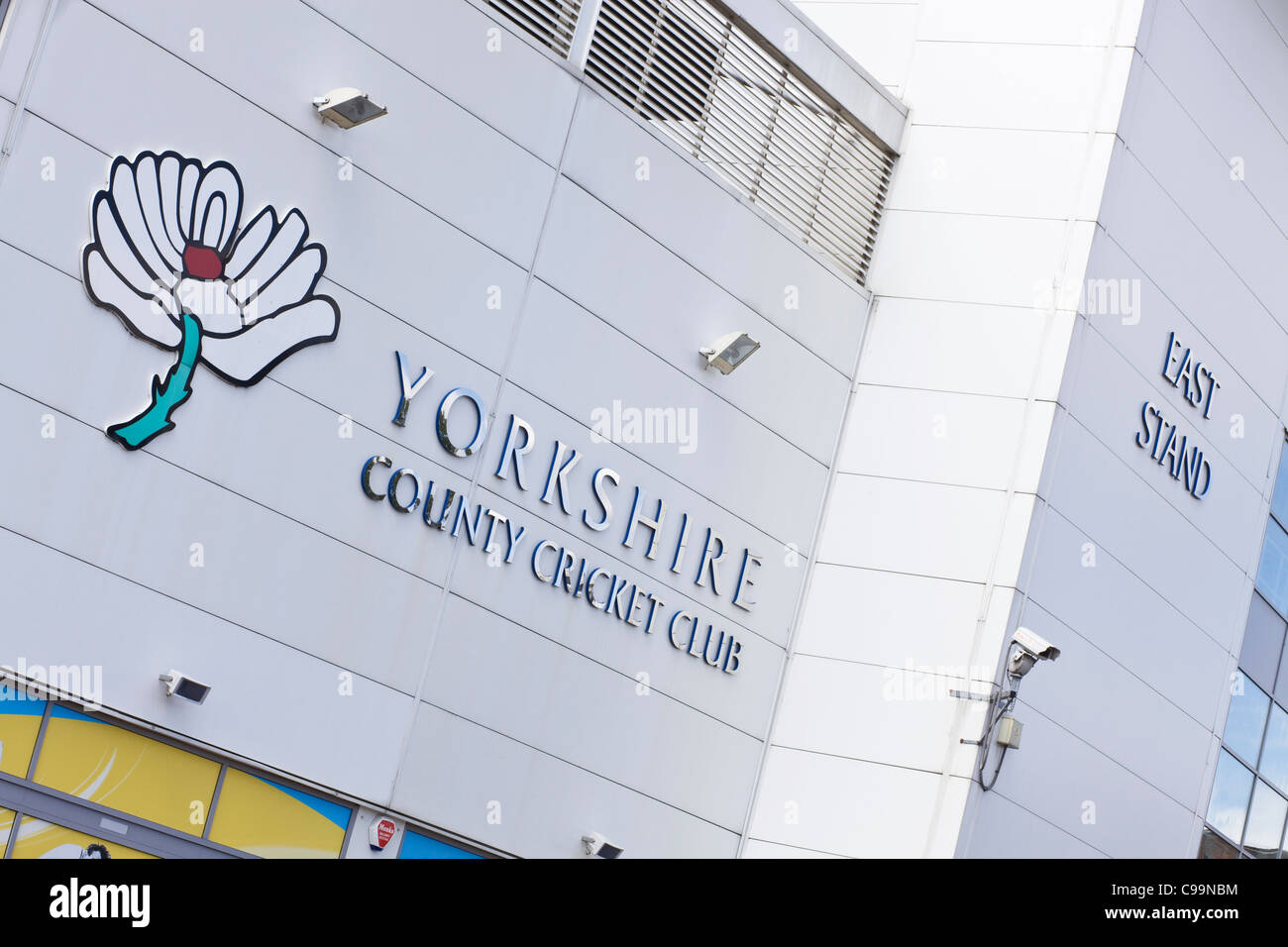 Ingresso principale dello Yorkshire Cricket Club, Hotel and East Stand a Headingley, Leeds, Regno Unito Foto Stock