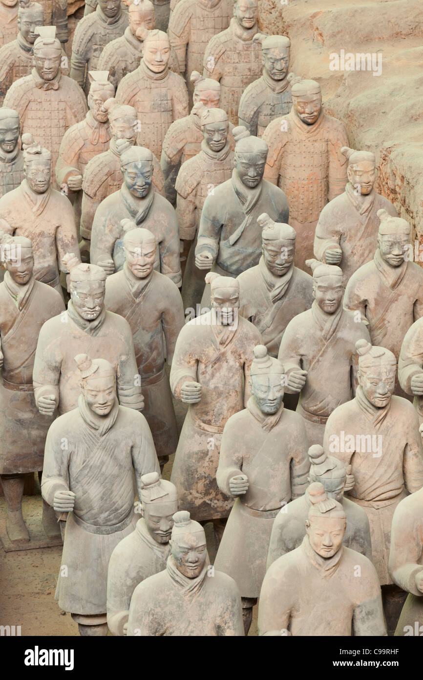 Guerrieri di Terracotta Army buca numero 1, Xian, Provincia di Shaanxi, PRC Repubblica Popolare di Cina e Asia Foto Stock