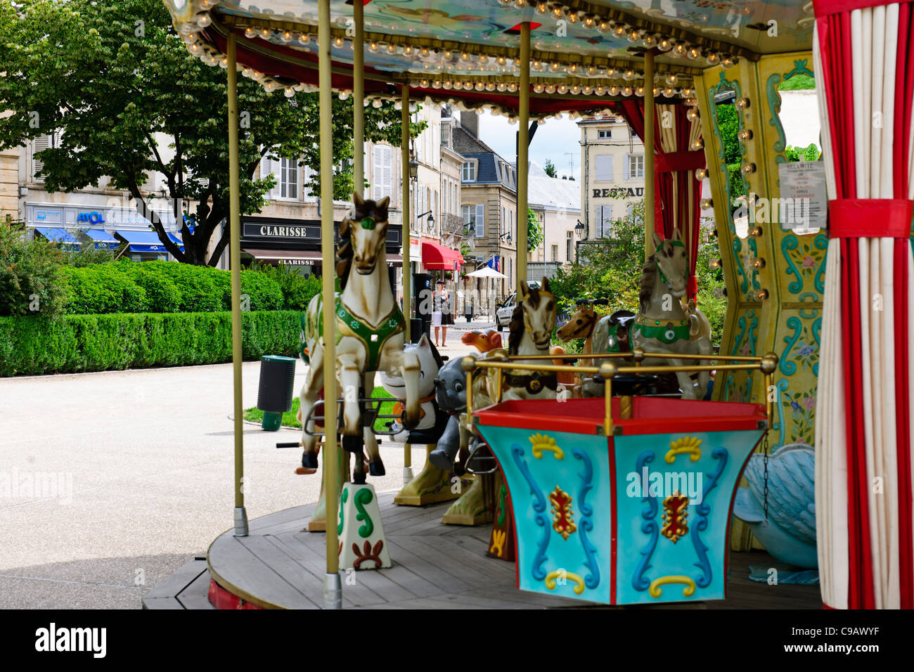 Beaune è situato nel cuore della Strada del Vino (noto anche come Borgogna "Champs Elysées"), accanto a numerosi villaggi.Francia Foto Stock