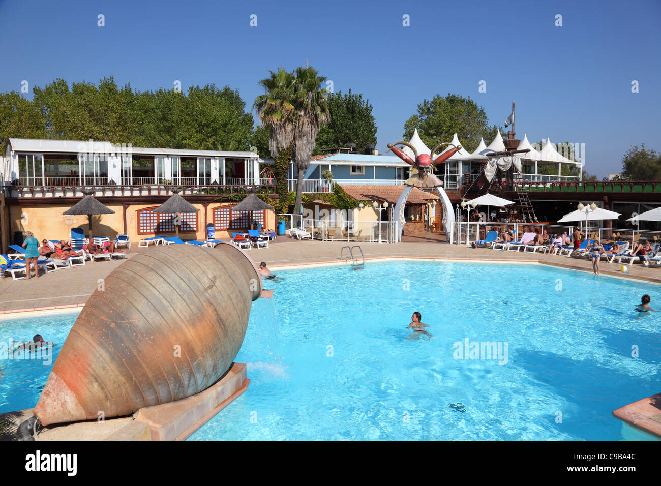 Area della piscina di un campeggio in Vias Plage, Francia Foto Stock