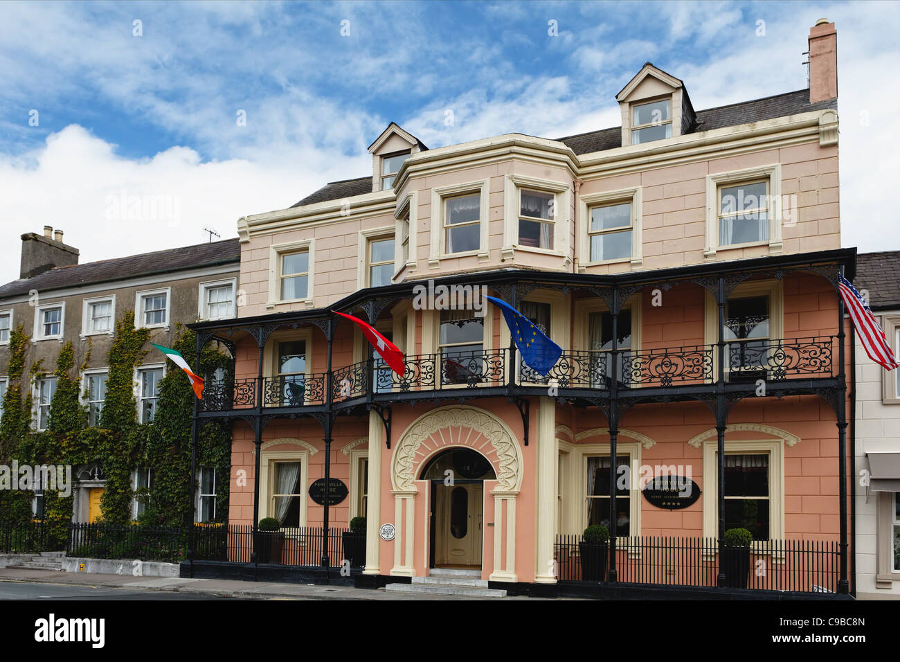 Vista frontale di una storica Guesthouse, Perryville House, Kinsale, County Cork, Repubblica di Irlanda Foto Stock