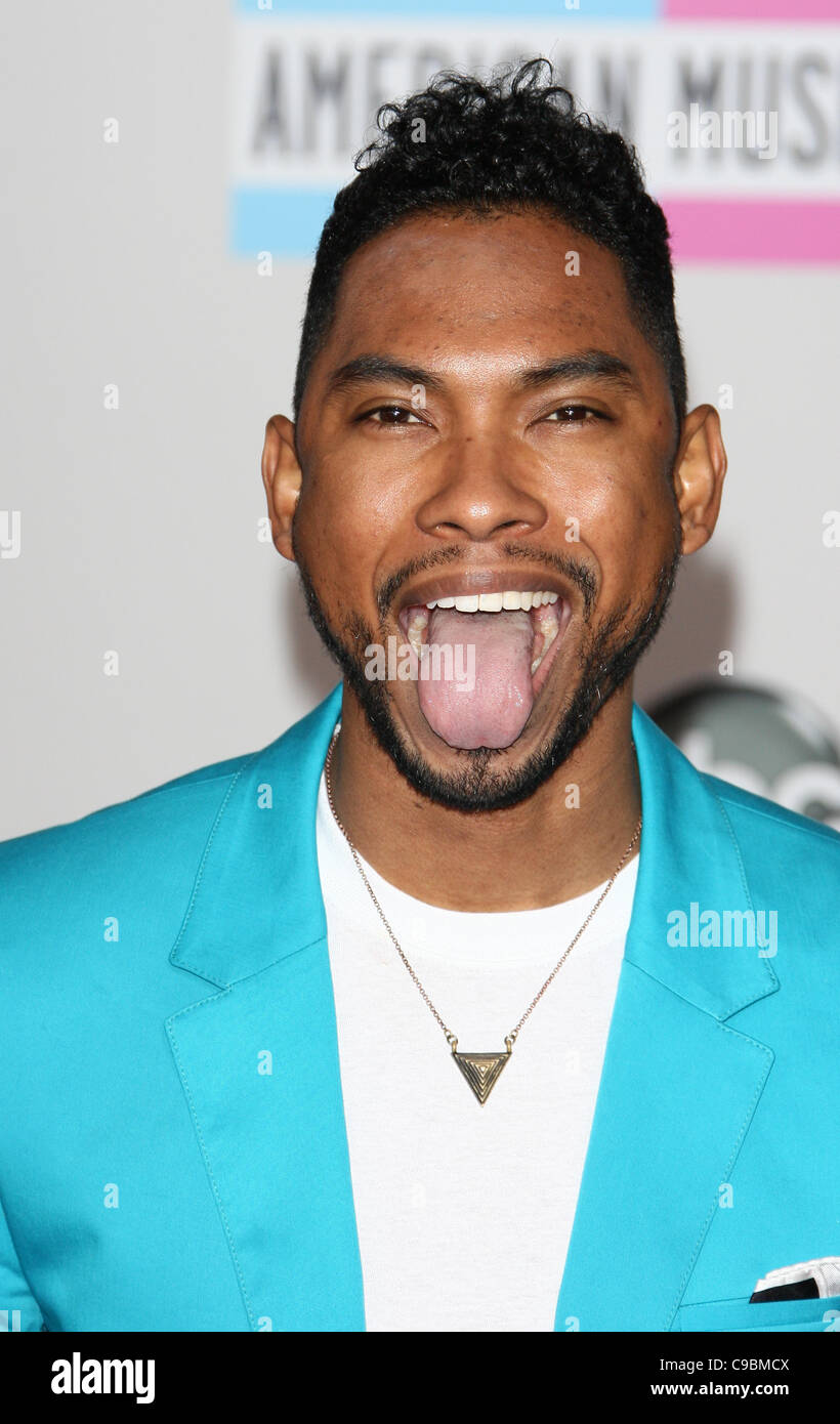 MIGUEL 2011 American Music Awards DOWNTOWN LOS ANGELES CALIFORNIA USA 20 Novembre 2011 Foto Stock