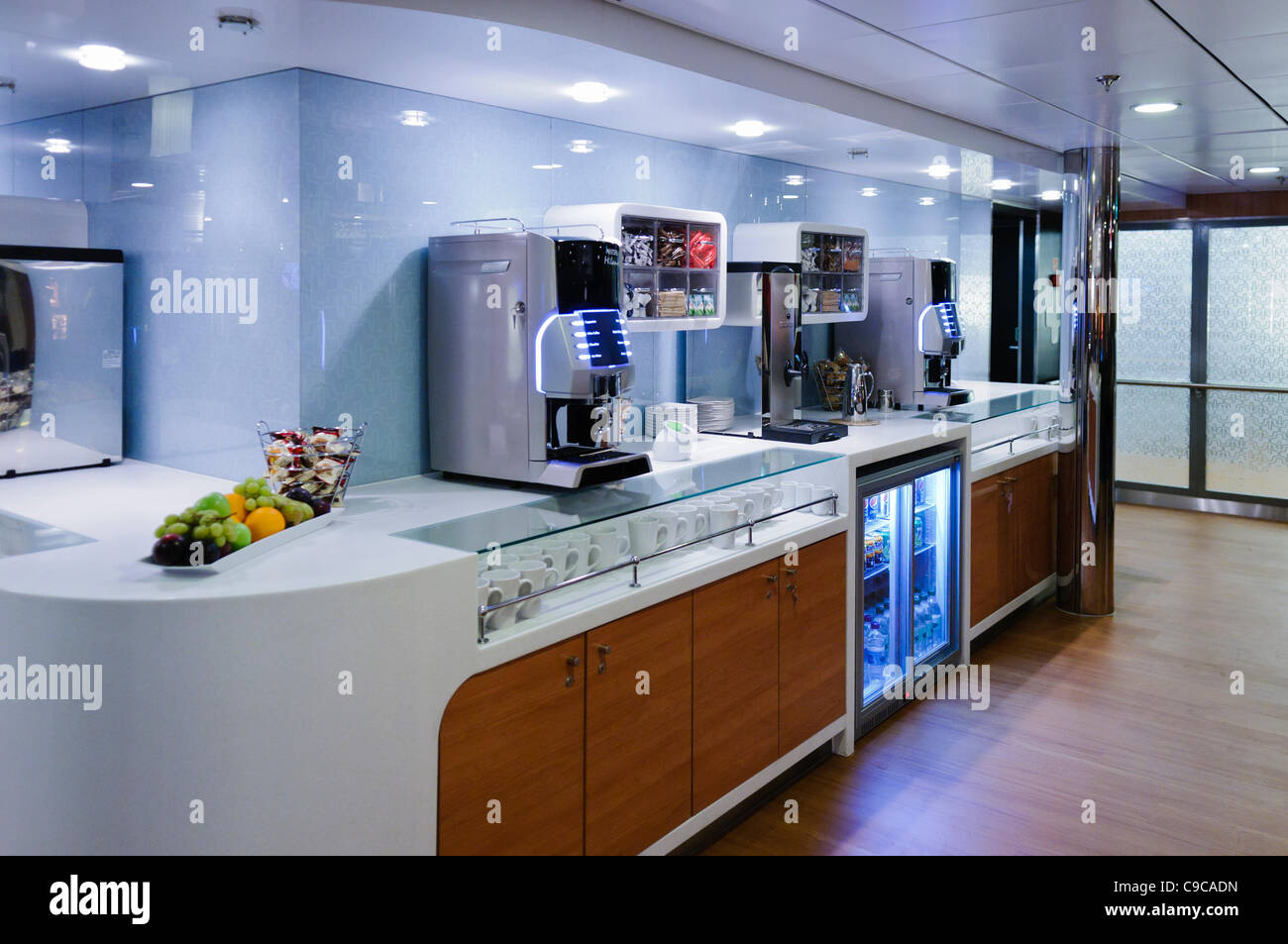 BELFAST/CAIRNRYAN, 21/11/2011 - Stena più strutture a bordo Stena Line SuperFast VII Foto Stock