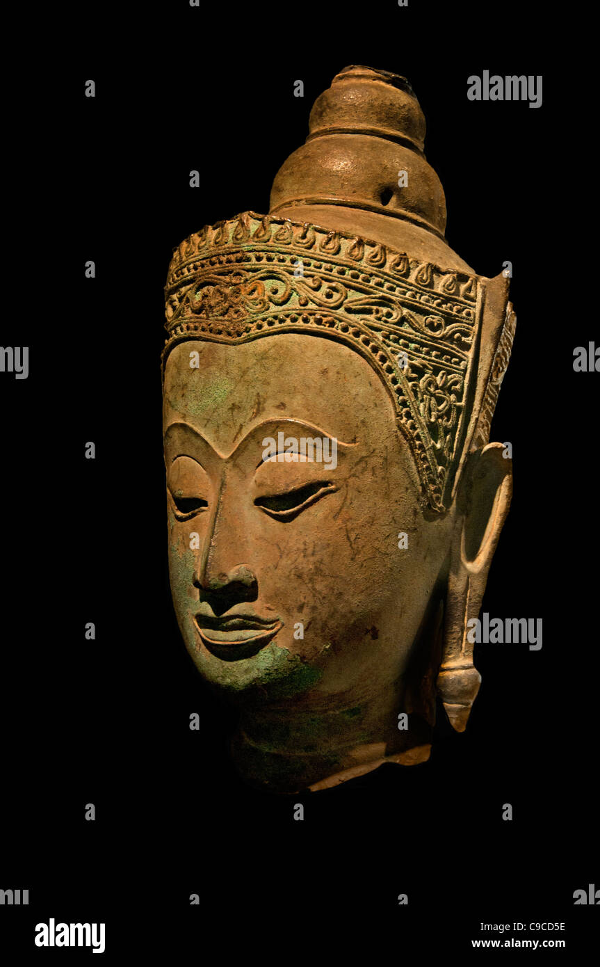 Capo incoronato il Buddha 1500 Thailandia Ayatthaya Bronzo Foto Stock