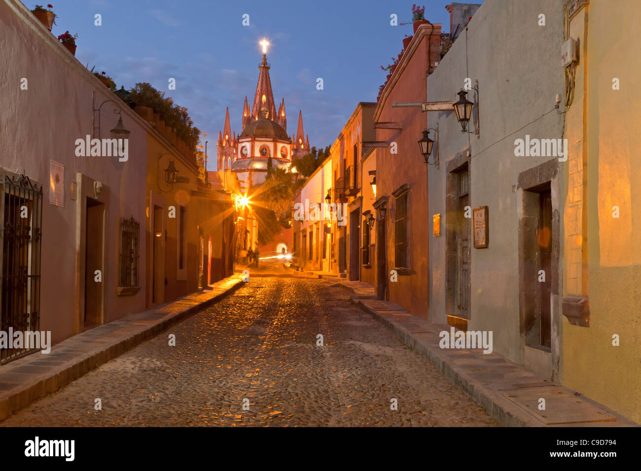 Messico Guanajuato, San Miguel De Allende, Calle Aldama Foto Stock