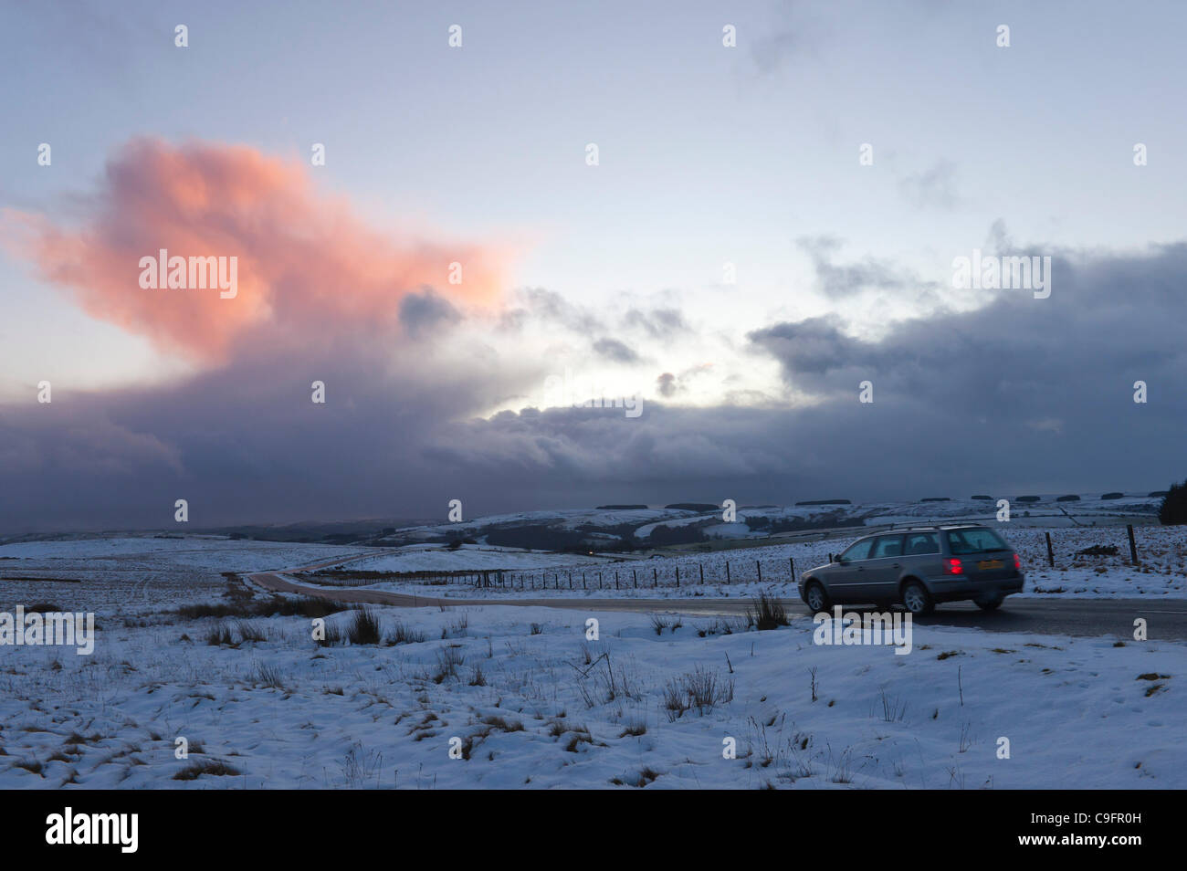 Il freddo nord ovest si snoda mantenere temperature molto basse e portare bufere di neve per le zone di montagna del Galles- POWYS REGNO UNITO. Foto Stock