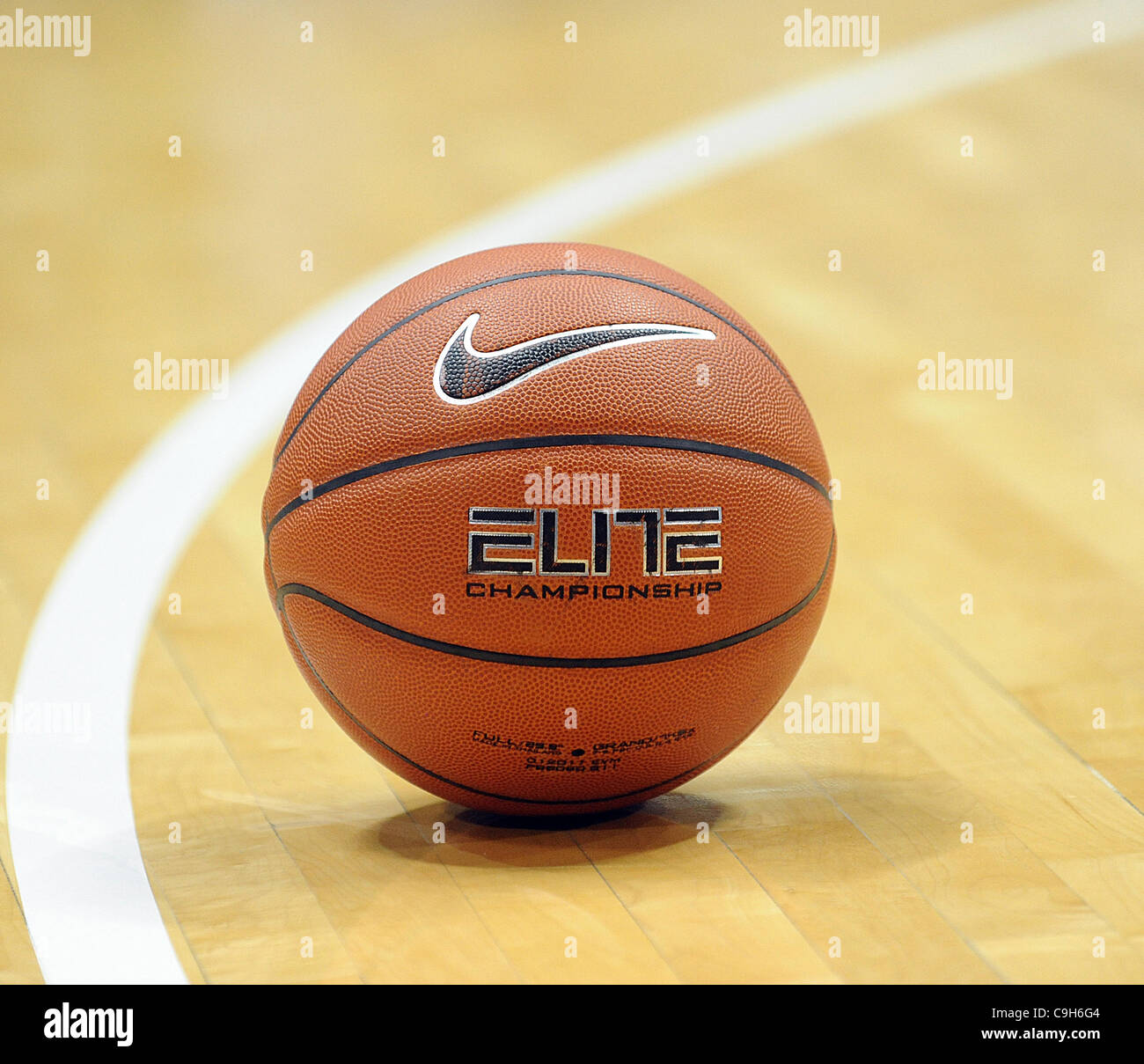 Nike basketball immagini e fotografie stock ad alta risoluzione - Alamy
