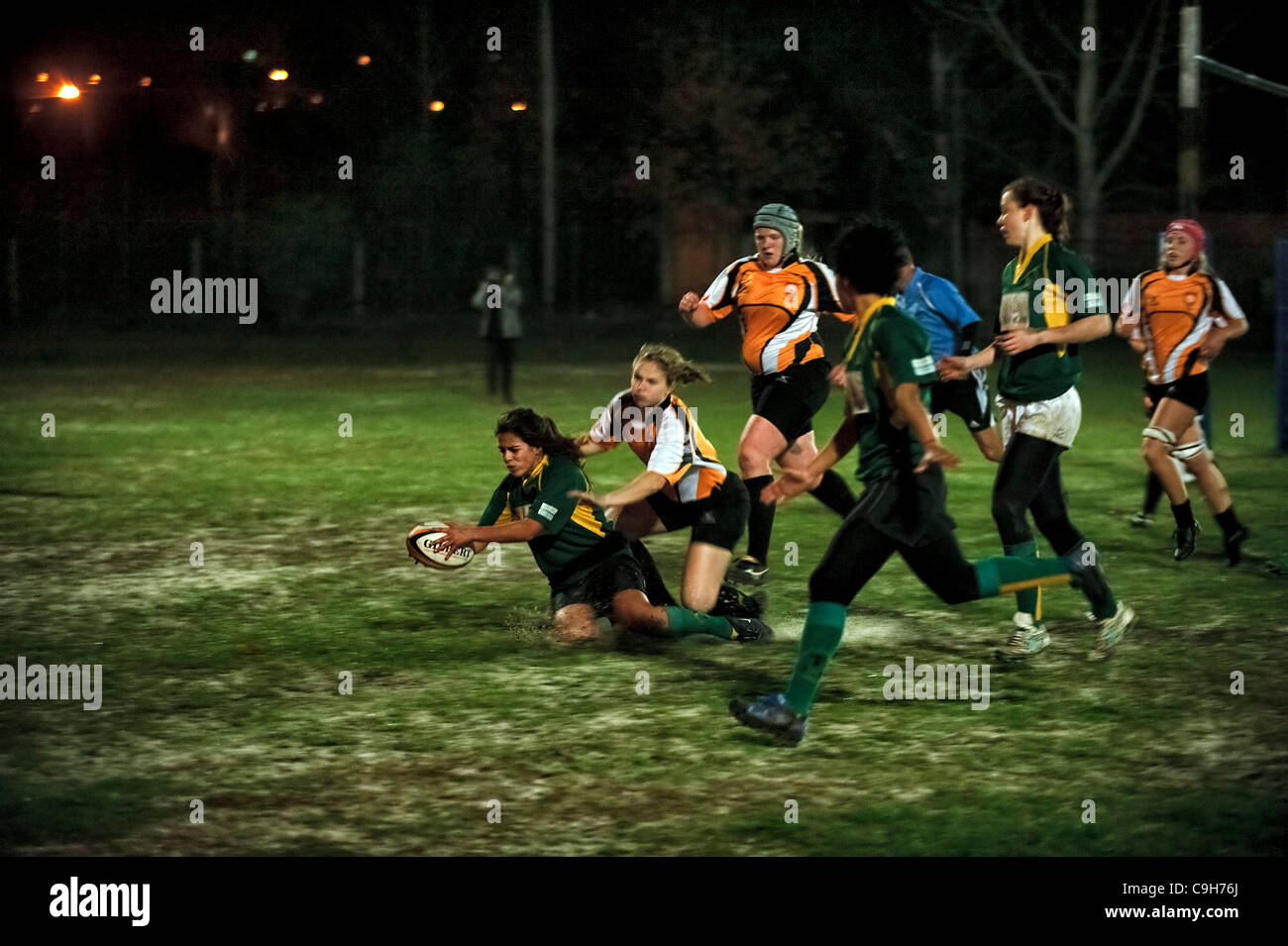 Partita di rugby femminile Foto Stock