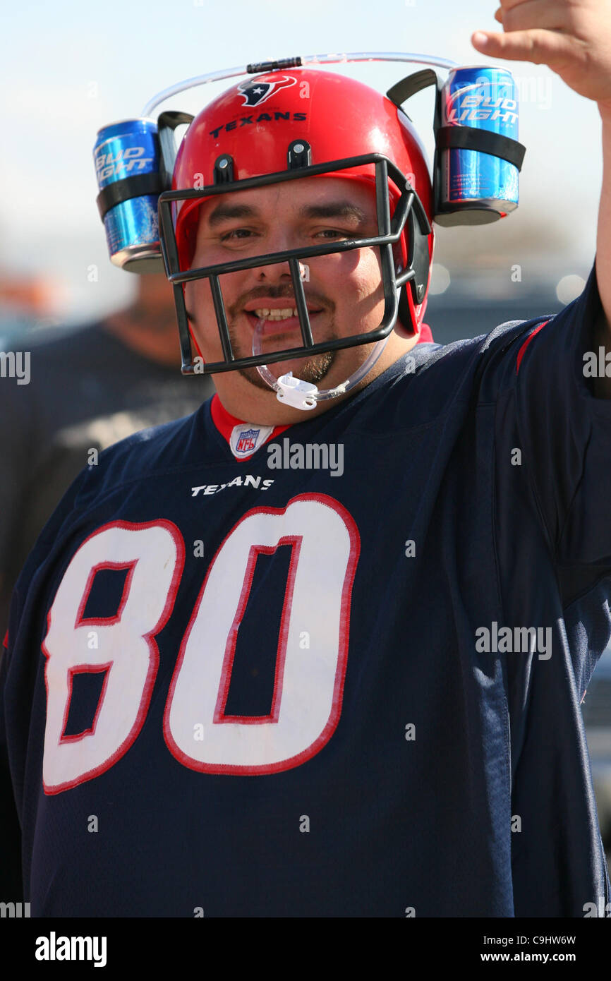 7 gennaio 2011 - Houston, Texas, Stati Uniti - Houston Texans fans tailgating prima del gioco. Houston Texans sconfitto i Cincinnati Bengals nel gioco di spareggio 31-10 al Reliant Stadium di Houston in Texas. (Credito Immagine: © Luis Leyva/Southcreek/ZUMAPRESS.com) Foto Stock