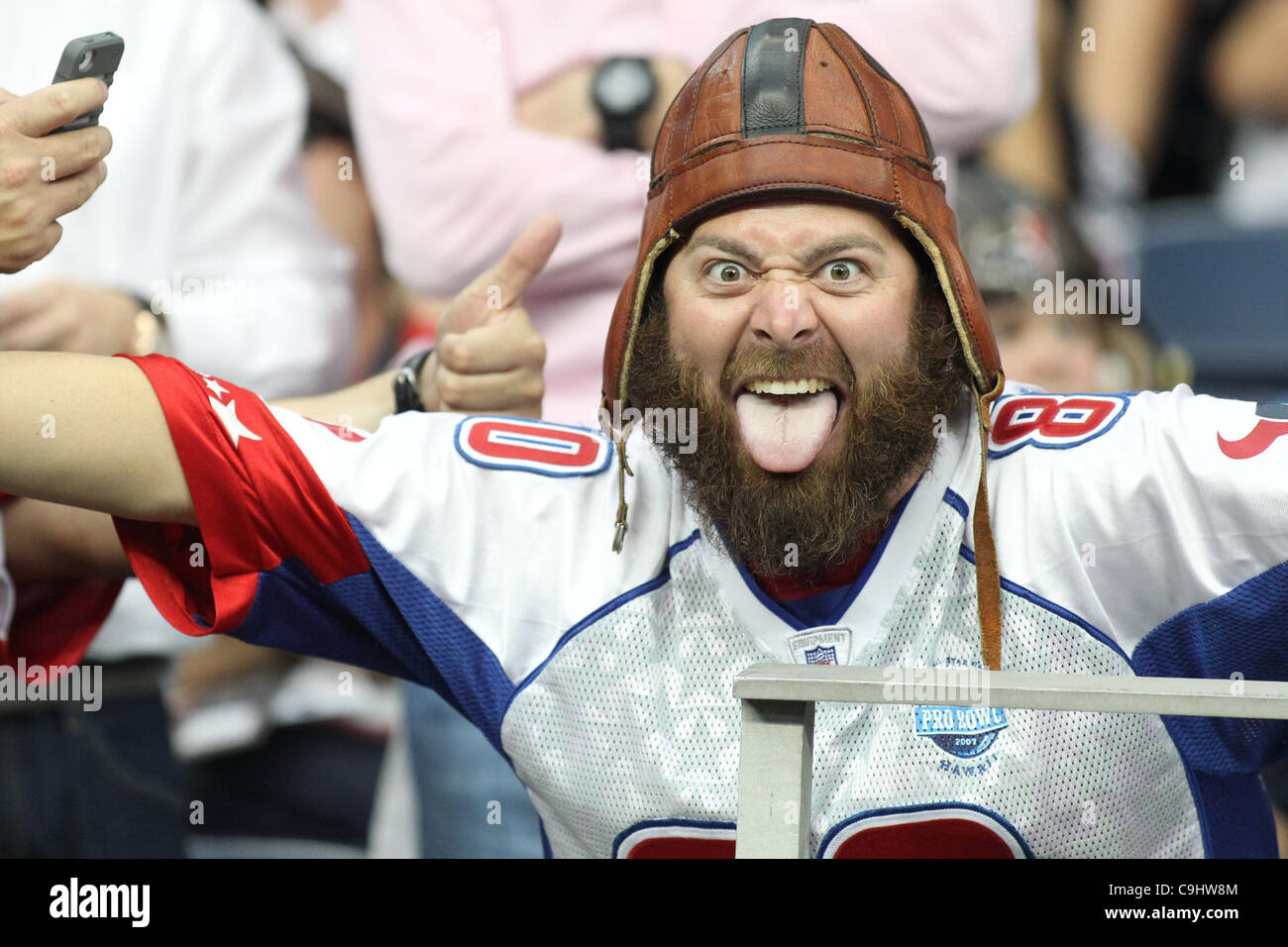 7 gennaio 2012 - Houston, Texas, Stati Uniti - Houston texano solo della ventola in modo da eccitato per essere in gioco. Houston Texans sconfitto i Cincinnati Bengals nel gioco di spareggio 31-10 al Reliant Stadium di Houston in Texas. (Credito Immagine: © Luis Leyva/Southcreek/ZUMAPRESS.com) Foto Stock