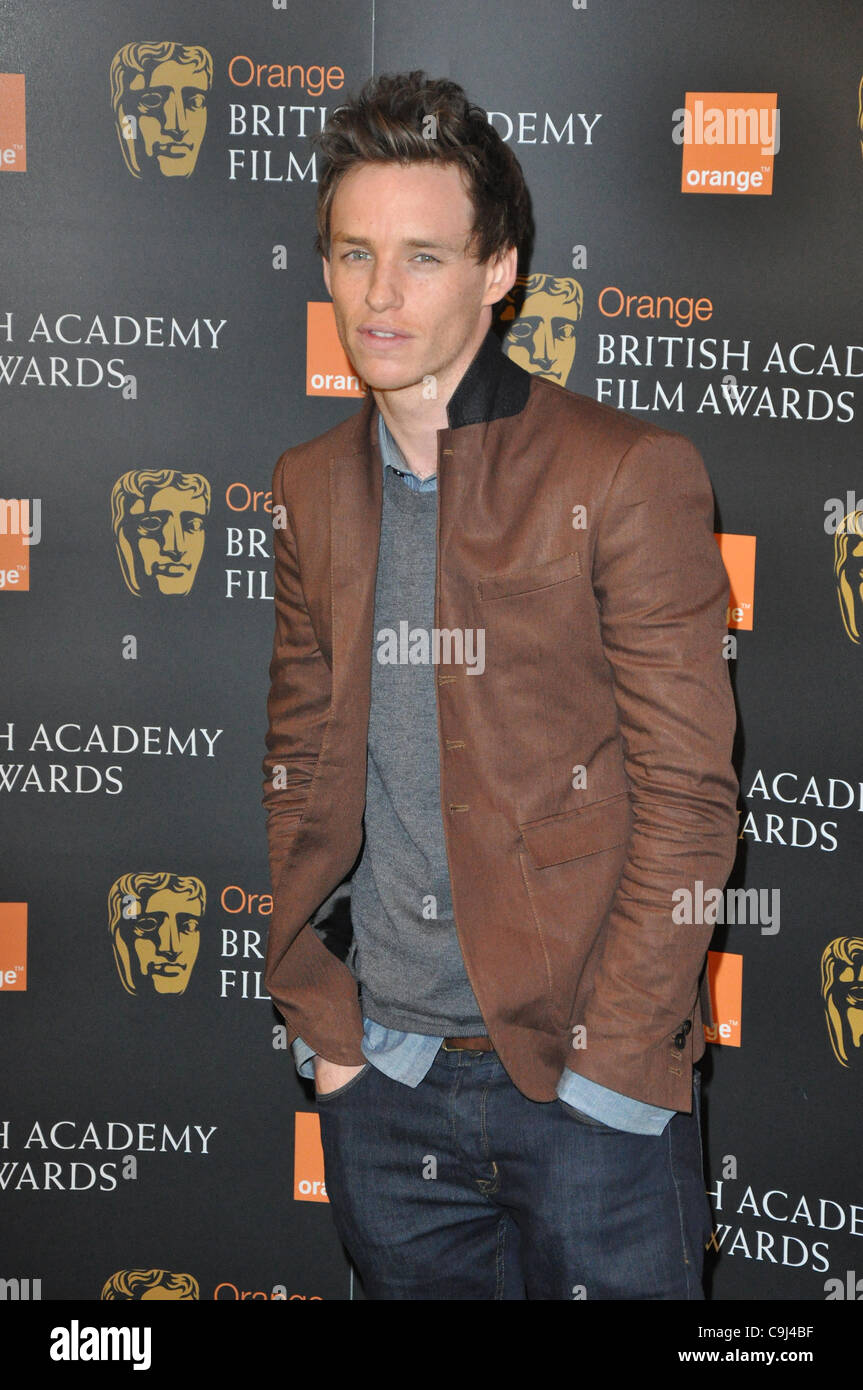London, Regno Unito 11/01/2012 Eddie Redmayne assiste la Orange Mercoledì Rising Star Award finalisti candidati annuncio 2012 al quartier generale di BAFTA a Londra (Photo credit: Photobeat Immagini/Alamy) Foto Stock