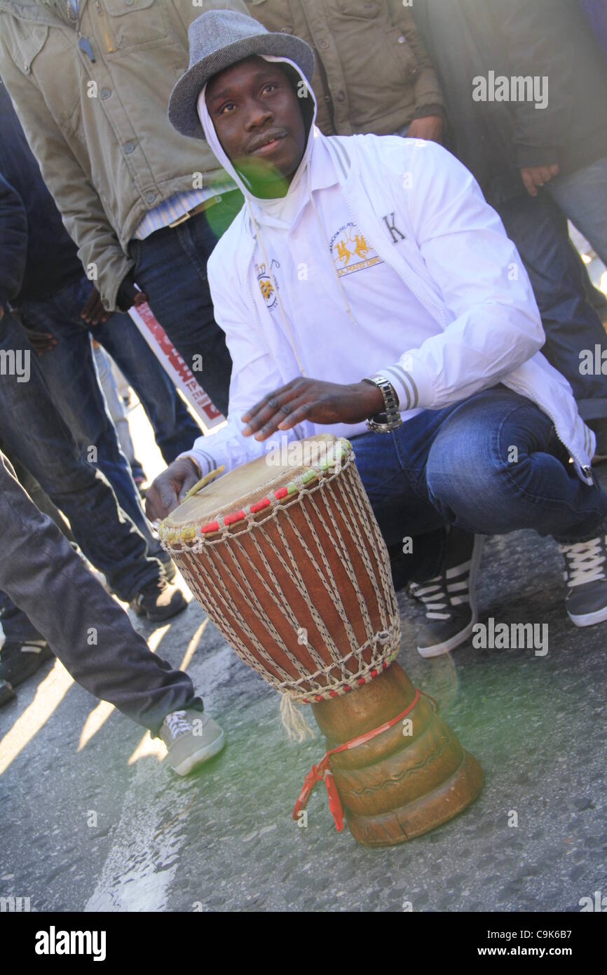 Greco settore privato Sciopero e protesta contro il governo greco misure di austerità come pure contro il FMI e la BCE. Atene, Grecia, 17 Gennaio 2011 Foto Stock