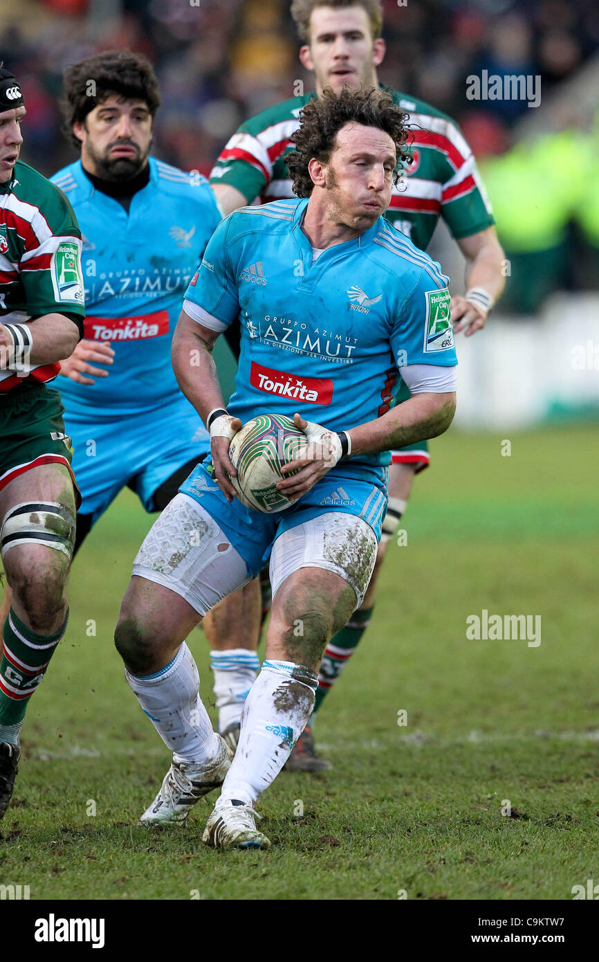 021.01.2012. Welford Road, Leicester, Inghilterra. Mario Bergamasco (aironi) in azione durante la Heineken Cup Rugby Union gioco tra Leicester Tigers e aironi giocato al Welford Road Stadium. Foto Stock