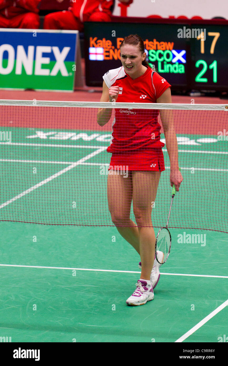 AMSTERDAM, PAESI BASSI, 14/02/2012. Badminton player Kate Robertshaw (Inghilterra, nella foto) vince la sua partita contro Linda Sloan (Scozia) nella fase di gruppo del Team europeo Championships 2012. Foto Stock