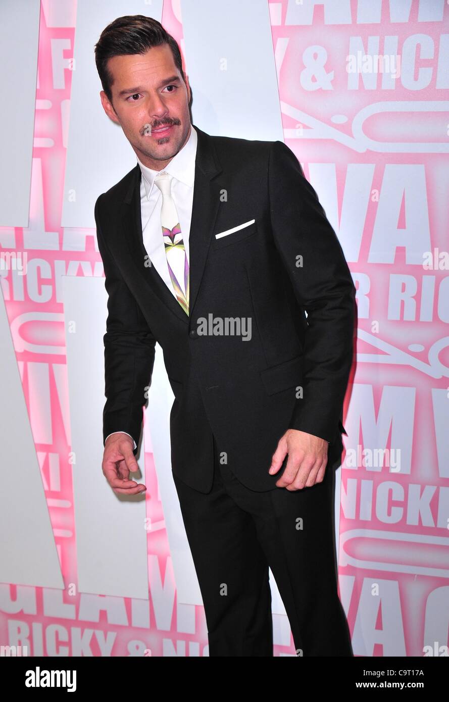 Ricky Martin presso gli arrivi per MAC Viva Glam Nuova Campagna Launch Party, fase 37, New York, NY Febbraio 15, 2012. Foto di: Gregorio T. Binuya/Everett Collection Foto Stock