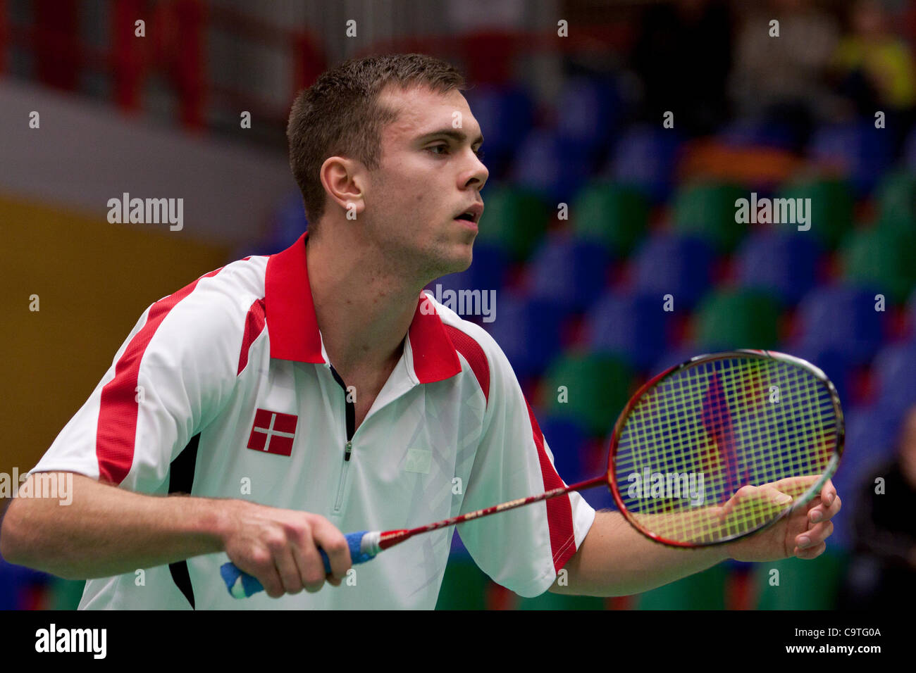 AMSTERDAM, PAESI BASSI, 18/02/2012. Badminton player Ø Gen. Jørgensen (Danimarca) conduce la sua squadra alla vittoria nelle semifinali del Team europeo di Badminton campionati 2012 ad Amsterdam. Foto Stock