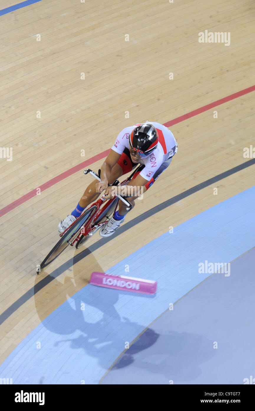 Londra, Inghilterra, 12-02-18. Kazuhiro MORI (JPN) in Omnium al UCI di Coppa del Mondo di Ciclismo su pista, velodromo olimpico, Londra. Parte di Londra si prepara Olympic preparati. Foto Stock