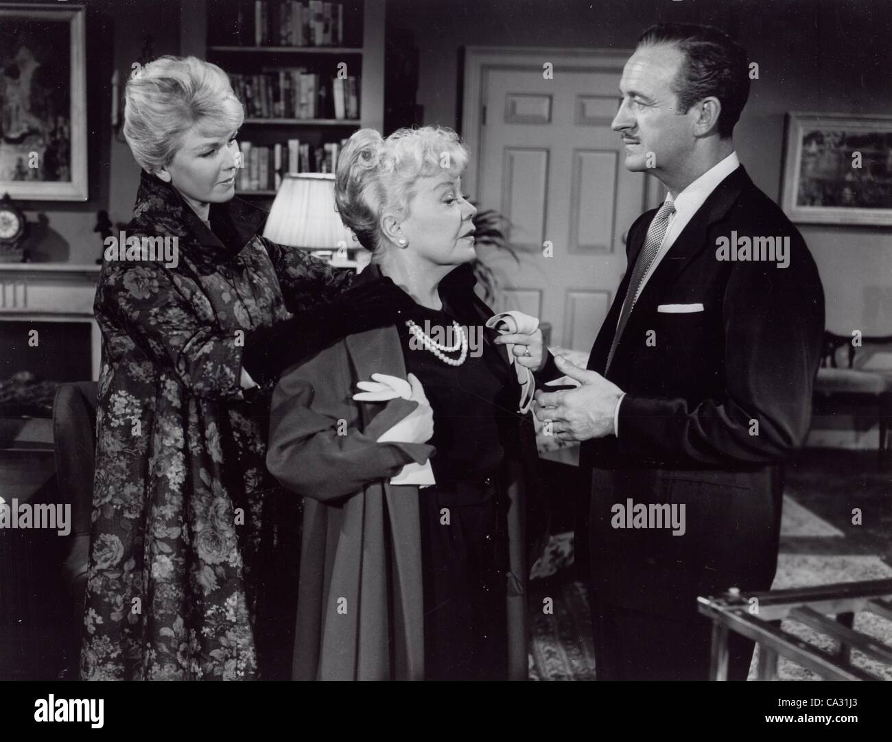 DORIS DAY con molla Byington e David Niven.Si prega di non mangiare le Margherite.fornito da foto, inc.(Immagine di credito: Â© fornito dal mondo foto, Inc/Globe foto/ZUMAPRESS.com) Foto Stock