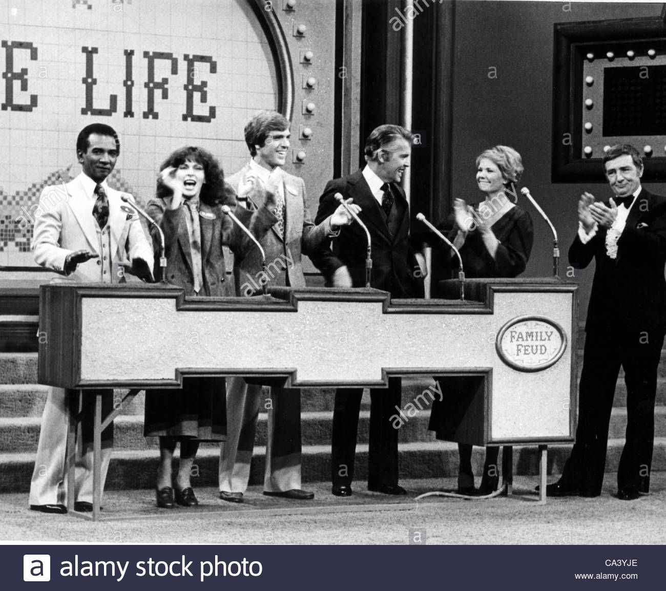 Diane Franklin,Tuti Indra Malaon Hot clip Radhika Madan 2014,Olivia Newton-John (born 1948) Cory Bowles,Jenny Tamburi XXX tube Emma Greenwell,Wendy Raquel Robinson
