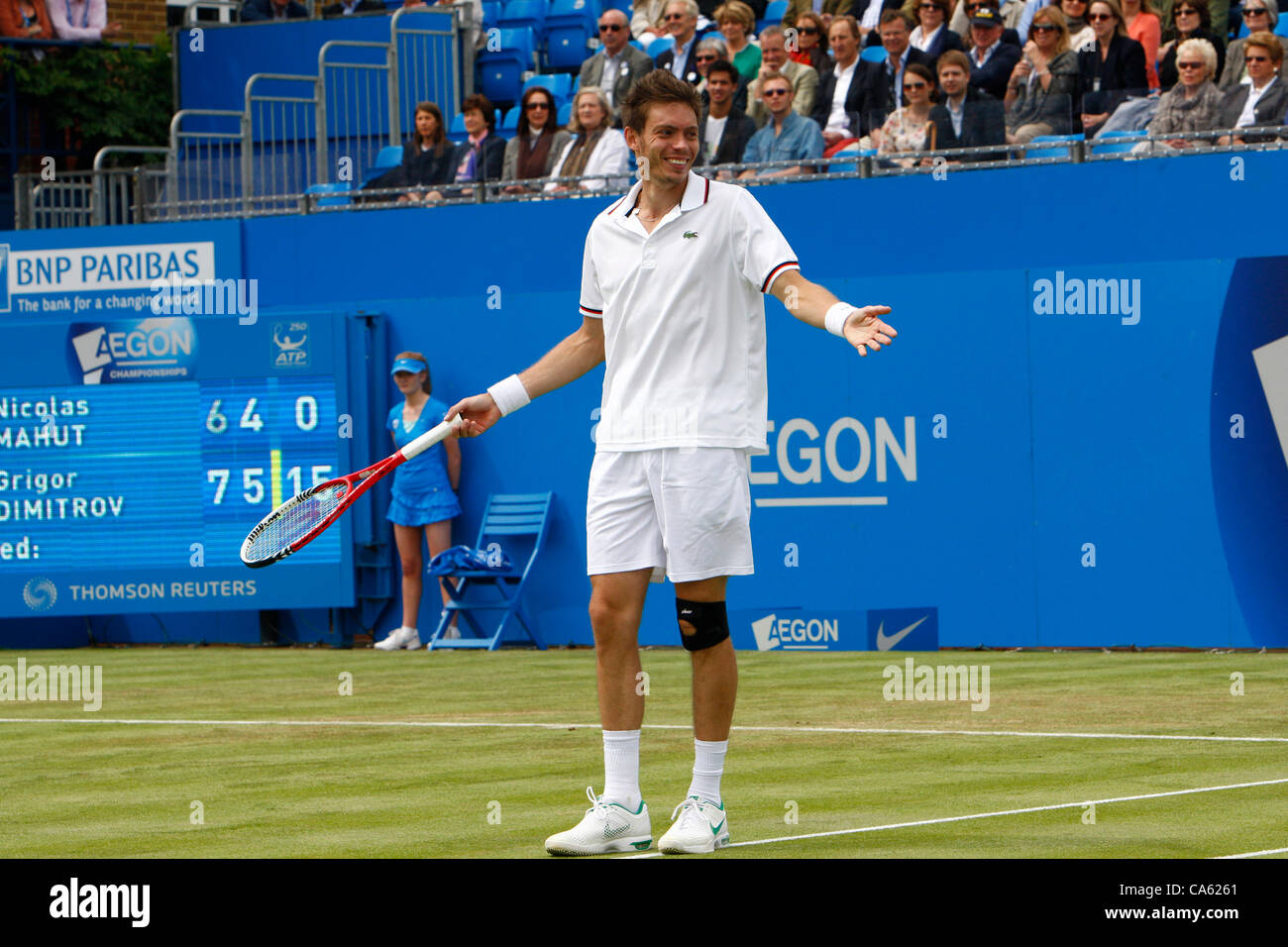 14.06.12 Regine Club di Londra, Inghilterra: Nicolas MAHUT FRA Nicolas MAHUT FRA versus Grigor Dimitrov BUL durante il giorno quattro del Aegon campionati a Queens Club a giugno 14, 2012 a Londra , Inghilterra. Foto Stock