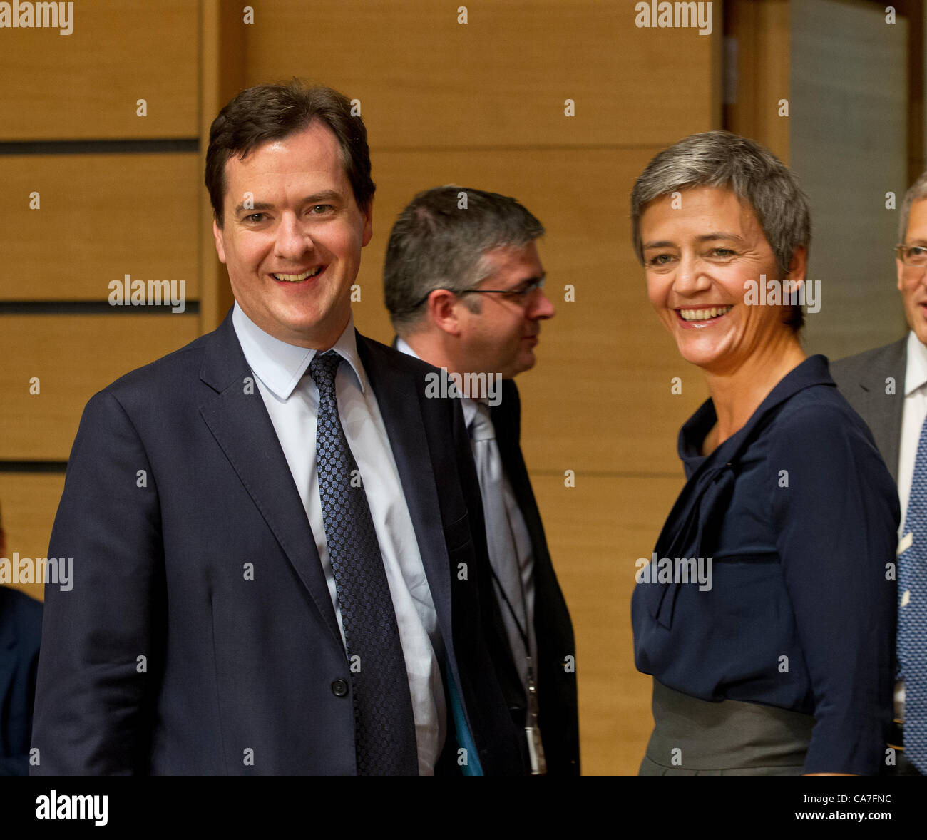 George Osborne margrethe vestager il ministro delle finanze Foto Stock
