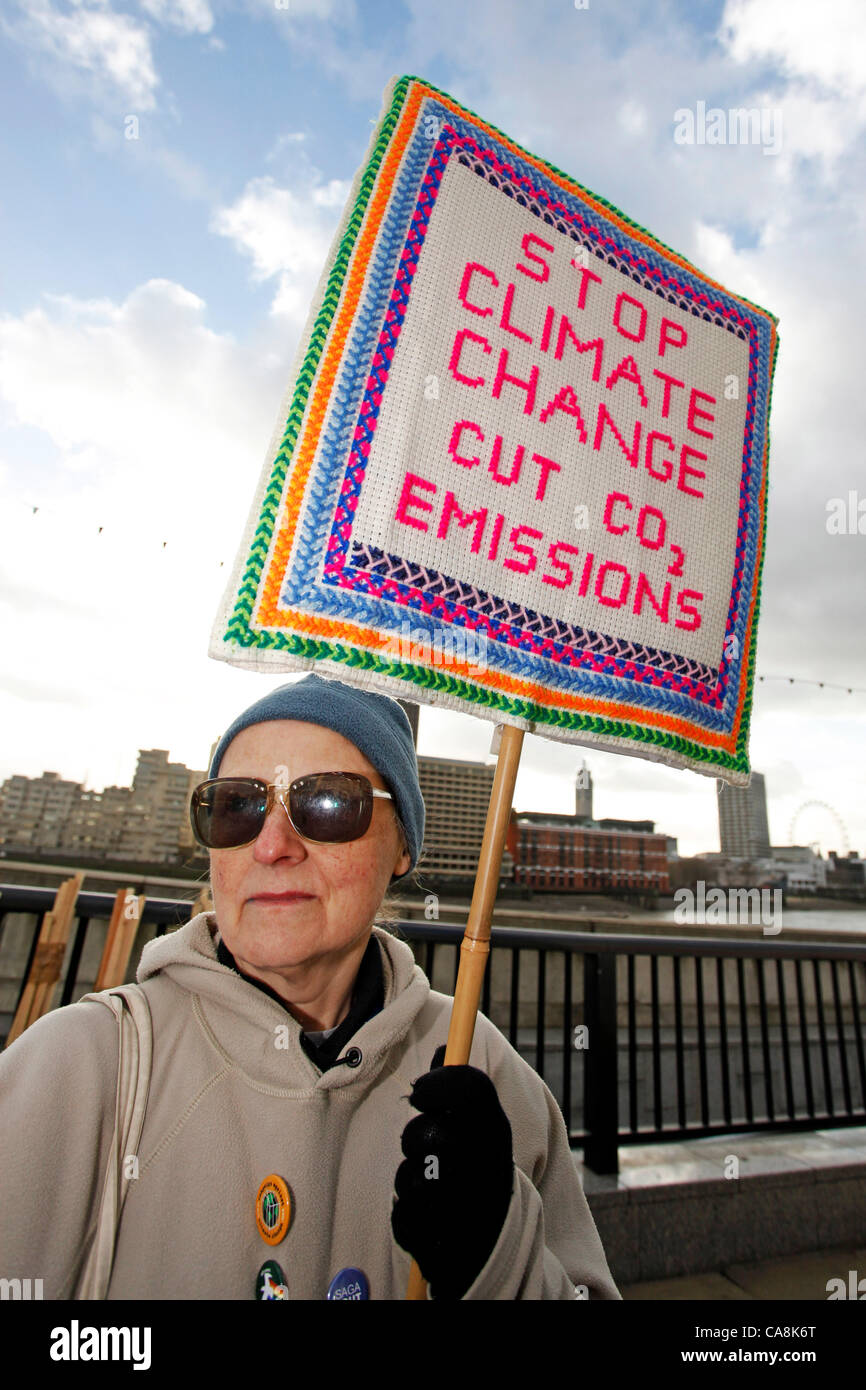 Londra, Regno Unito. 3 Dic 2011. Giornata di azione sul cambiamento climatico, dimostrazione di giustizia climatica a Londra. Foto Stock