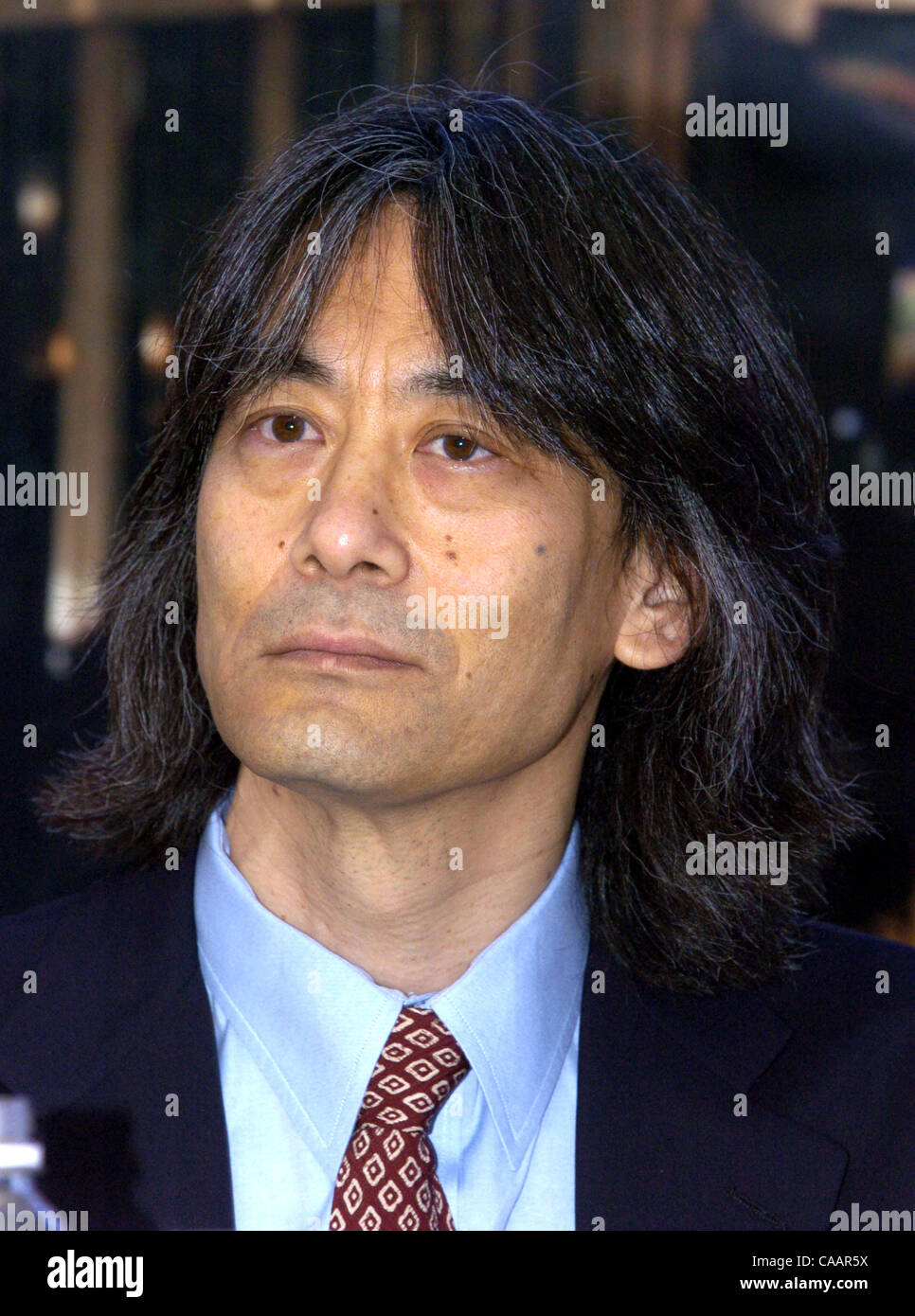 Jan 14, 2004; Los Angeles, CA, Stati Uniti d'America; conduttore di Los Angeles Symphony Orchestra Kent Nagano. Foto Stock