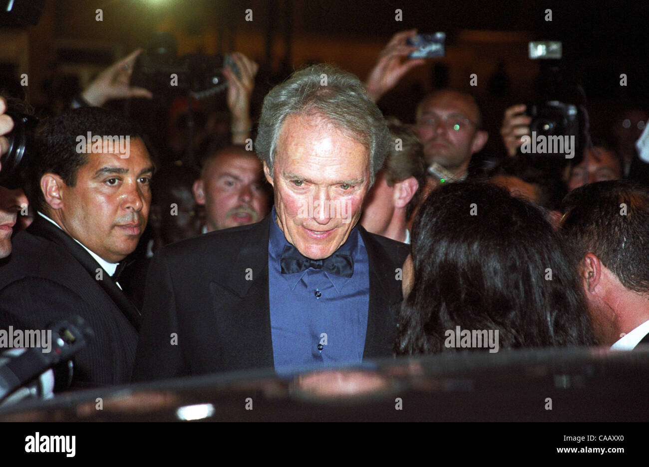 Feb 27, 2004;, Cannes , Francia; Kevin Bacon, Clint Eastwood, TIM ROBBINS e Laurence Fishburne al 'Mystic River' photocall al 2003 Cannes Film Festival. Credito: Foto di Frederic Injimbert/ZUMA premere. (©) Copyright 2004 by Frederic Injimbert Foto Stock