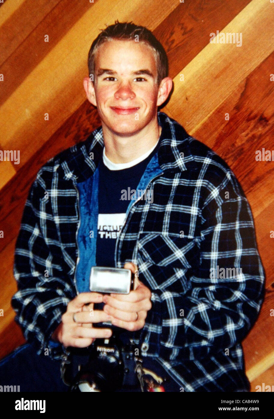 San Ramon resident Kyle Crowley in datata fotografato fu uno dei Marines uccisi a Ramadi in Iraq lunedì. Fotografato a San Ramon, California Mercoledì, Aprile 7, 2004. (Contra Costa Quotidiani/Joanna Jhanda) Foto Stock