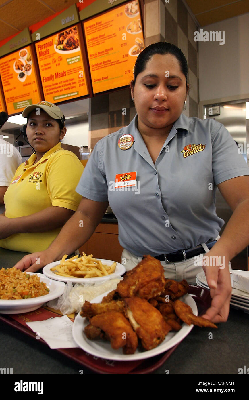 Jan 18, 2008 - Boynton Beach, Florida, Stati Uniti d'America - Guatemala  base di Pollo Campero, il più grande Latin American pollo ristorante della  catena, si sta espandendo in modo aggressivo negli