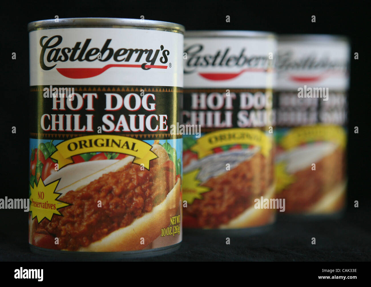 Sep 19, 2007 - Pensacola, FL, Stati Uniti d'America - una fabbrica al centro di un'estate botulismo focolaio in lattine di hot dog salsa chili è impostato per riaprire oggi. Castleberry del cibo società dice che vuole riprendere la produzione alla sua Augusta, in Georgia, in fabbrica. La fabbrica era spento a causa di un cittadino il botulismo outbre Foto Stock