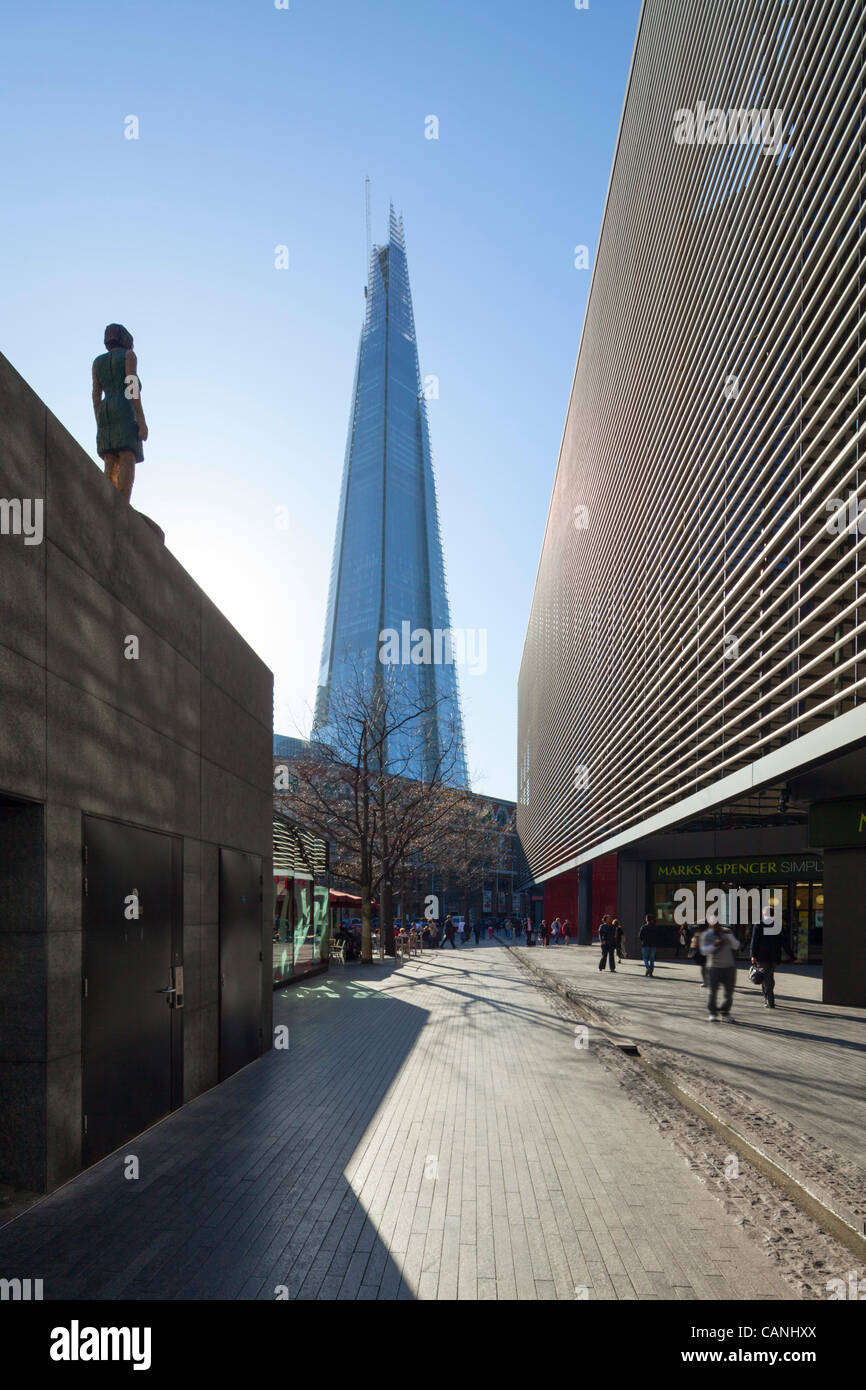Shard London Bridge da Renzo Piano in costruzione 27 marzo 2012, REGNO UNITO Foto Stock