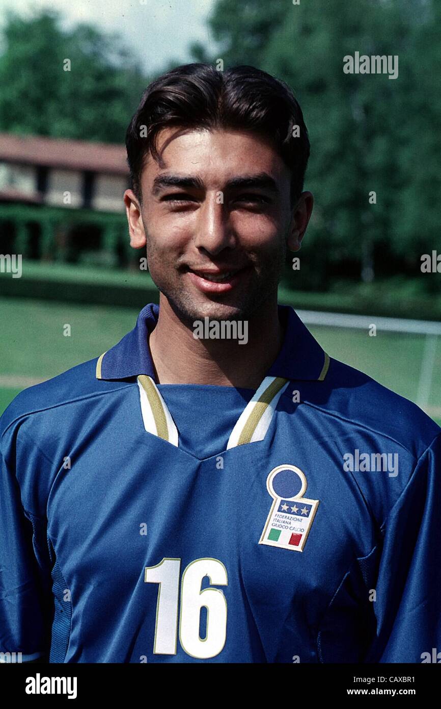 00.00.1997 Roberto Di Matteo; illustrato nella sua ufficiale linea italiana fino foto. Foto Stock