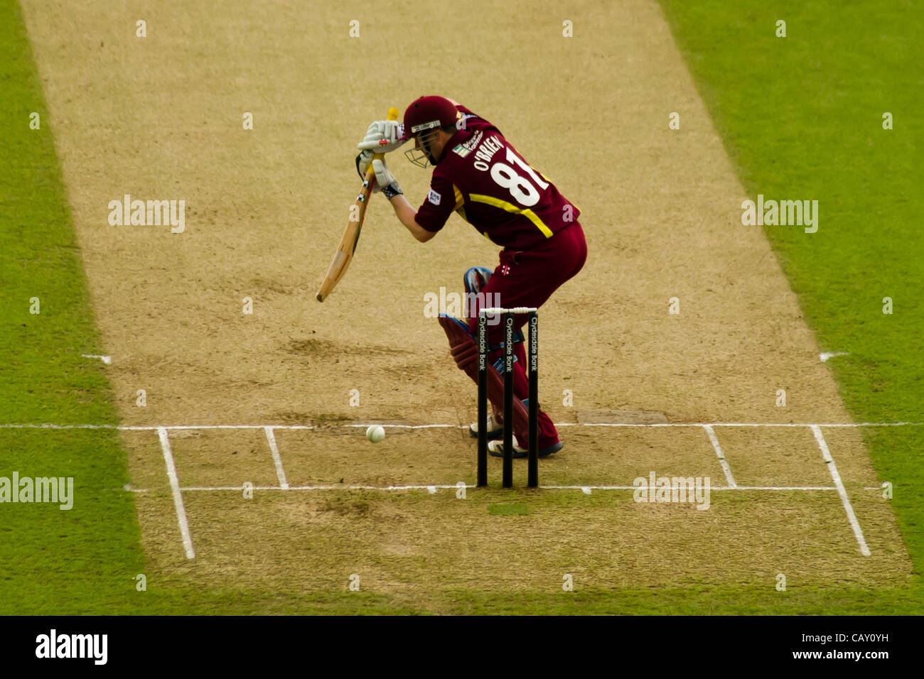 06.05.2012. Birmingham, Inghilterra. Warwickshire Bears v Northampton Steelbacks. Niall O'Brien batting per Northants durante la banca di Clydesdale CB40 partita giocata a Edgbaston. Foto Stock