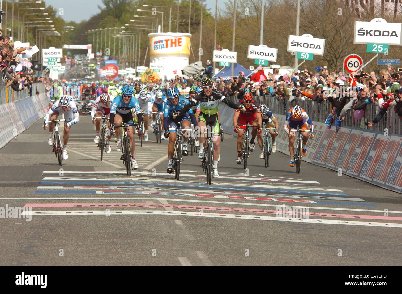 08.05.2012. Horsens, Danimarca. Giro d'Italia, tappa 3 Horsens - Horsens, Orica - Greenedge 2012, Saxo Bank 2012, Garmin - Barracuda 2012, BMC Racing 2012, Goss Matthew Harley, Haedo Juan José, Tyler FARRAR, Thor HUSHOVD, Horsens Foto Stock