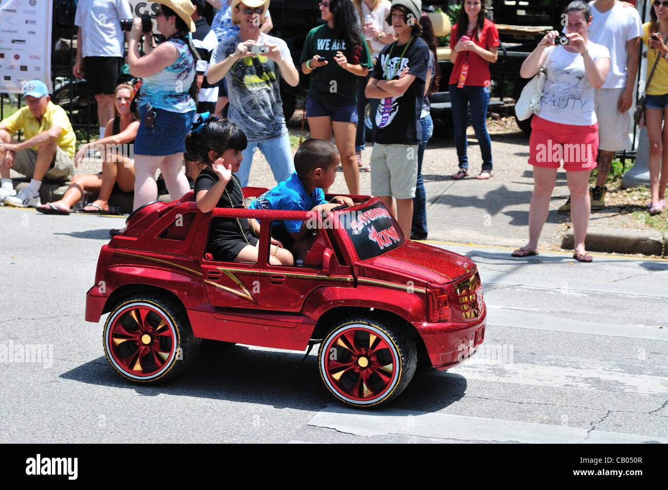 Arte annuale auto parata tenutasi nel centro cittadino di Houston, Texas, USA, il 12 maggio 2012. Foto Stock