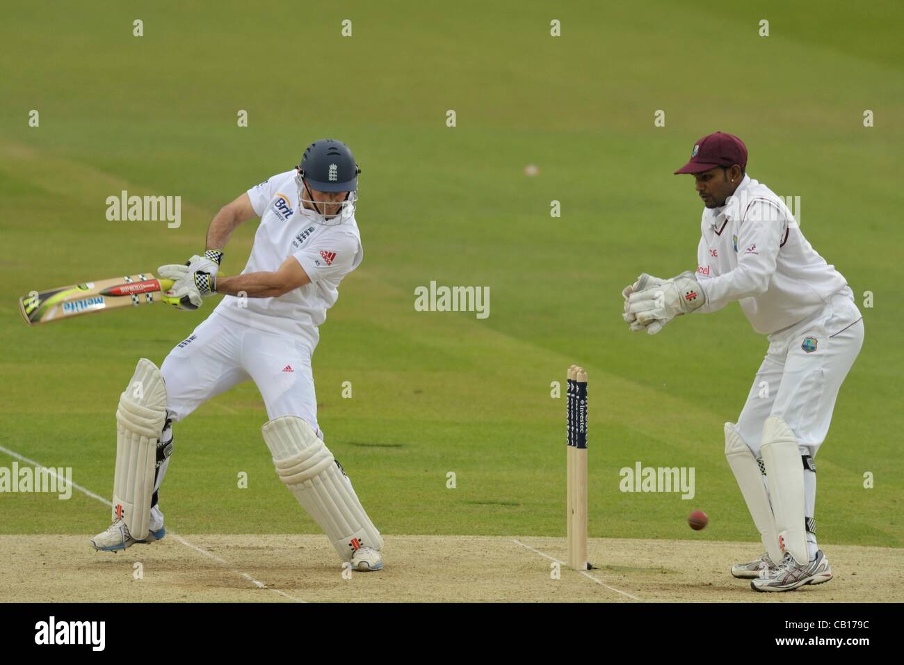 18.05.2012 Londra, Inghilterra. England v West Indies Prima prova - Seconda giornata. A. J. Strauss [Inghilterra] in azione durante la prima prova al Lords Cricket Ground. Foto Stock