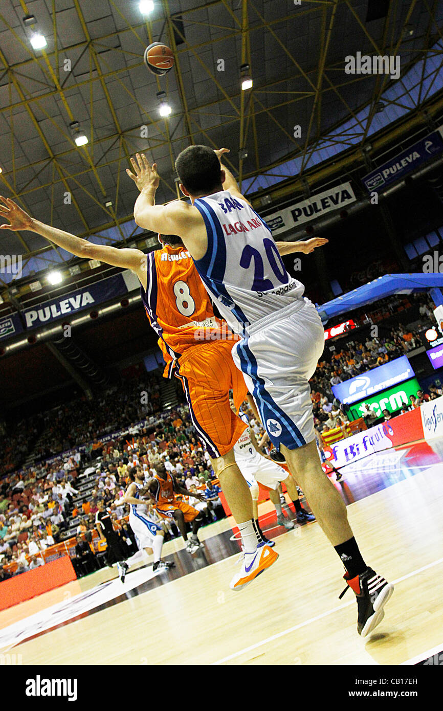 Liga ACB, Playoffs 2012 - 1/4 finals - Valencia Basket Club vs. Lagun Aro GBC - Font de Sant Lluis, Valencia - Spagna - Foto Stock