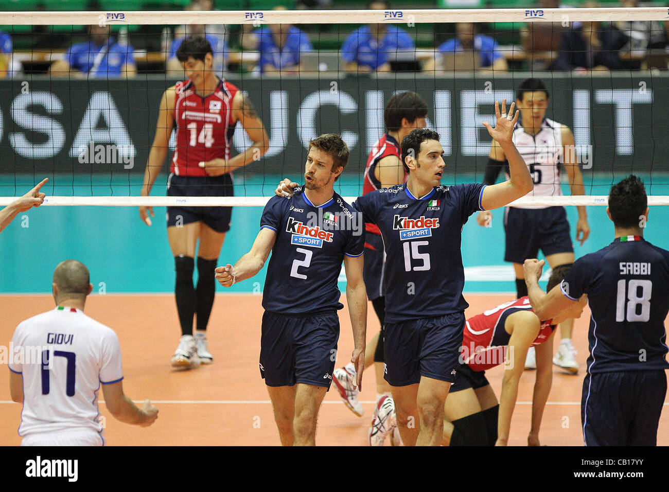 18.05.2012 Firenze, Italia. Campionato Mondiale 2012. Italia contro la Corea del Sud. Il team italiano celebrare punto durante la partita Foto Stock