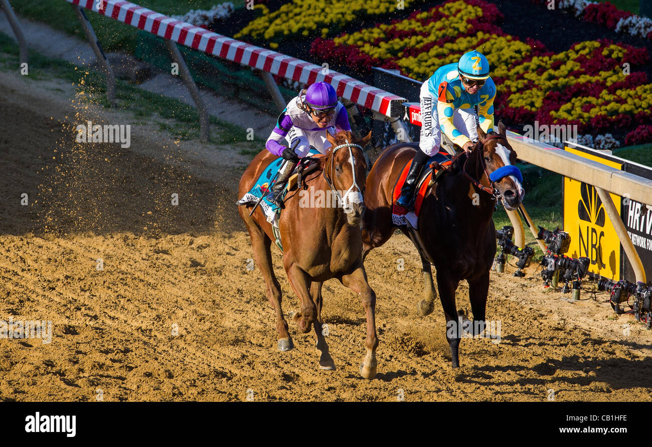 19.05.2012. Baltimore, Maryland, Stati Uniti - Avrò un altro( n. 9, tappo porpora), jockey Mario Gutierrez a bordo, vince il Preakness Stakes di agguantare la seconda gamba della tripla corona a Pimlico Race Course il 19 maggio 2012 Foto Stock