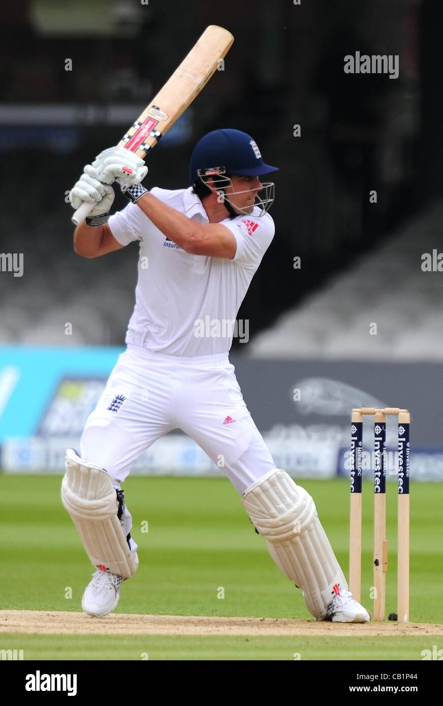 21.05.2012 Londra, Inghilterra. Alastair Cook in azione durante la prima prova tra Inghilterra e Indie ad ovest dal Lords. Foto Stock