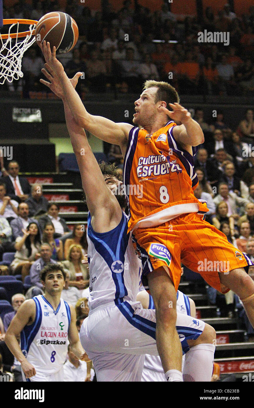 Liga ACB, Playoffs 2012 - 1/4 finals - Valencia Basket Club vs. Lagun Aro GBC - Font de Sant Lluis, Valencia - Spagna - terzo gioco, gioco finale Foto Stock
