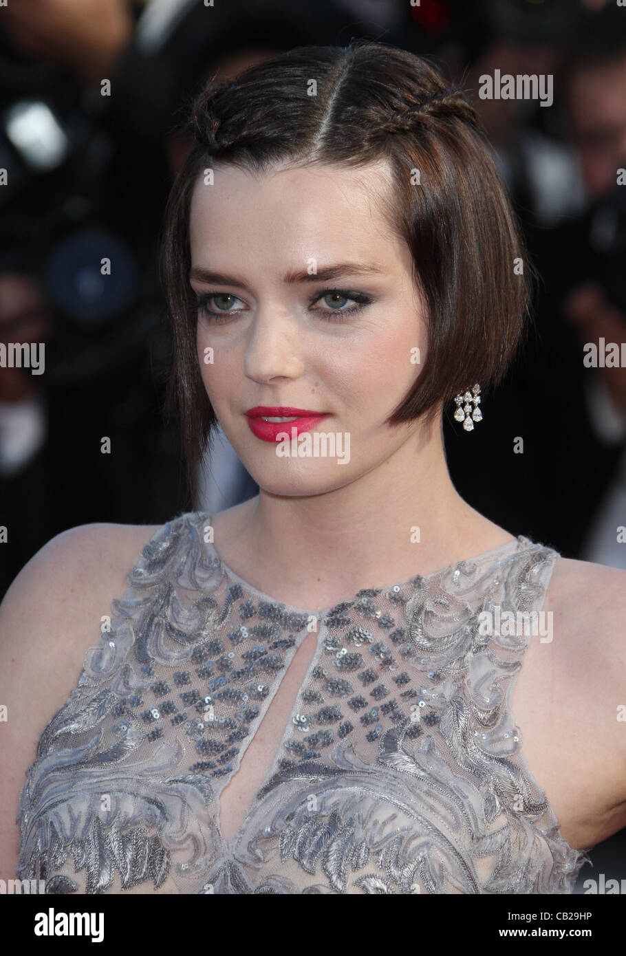ROXANE MESQUIDA SULLA STRADA PREMIERE CANNES FILM FESTIVAL 2012 PALAIS DES FESTIVAL CANNES Francia 23 Maggio 2012 Foto Stock