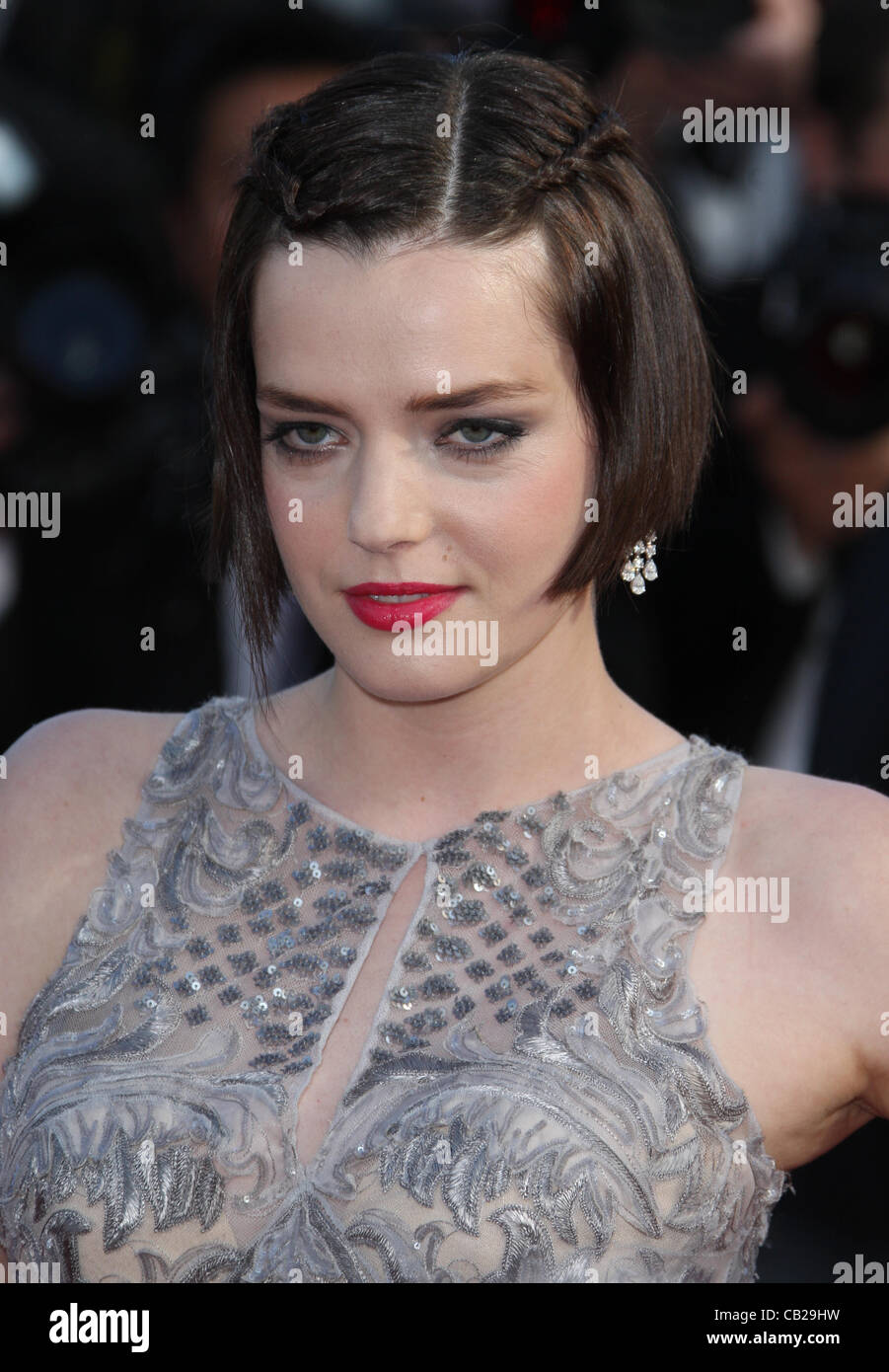 ROXANE MESQUIDA SULLA STRADA PREMIERE CANNES FILM FESTIVAL 2012 PALAIS DES FESTIVAL CANNES Francia 23 Maggio 2012 Foto Stock