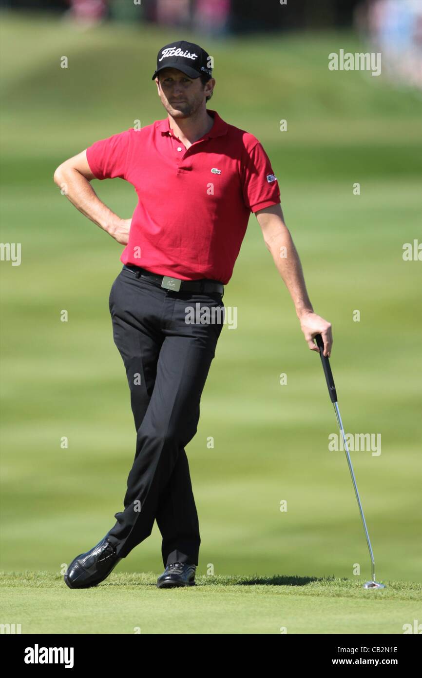 25.05.2012 Wentworth, Inghilterra. Gregory Bourdy (FRA) in azione durante il BMW PGA Championship, secondo round. Foto Stock