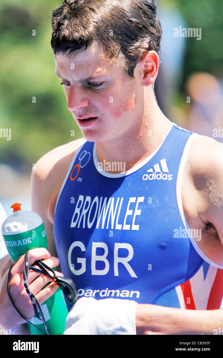 27.05.2012. Madrid, Spagna. ITU Triathlon World Series Madrid. Mens serie Elite Test. Vincitore Jonathan Brownlee dalla Gran Bretagna Foto Stock