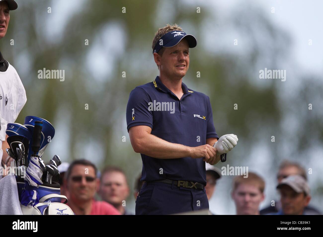 27.05.2012 Wentworth, Inghilterra. Luke Donald (ITA) in azione il giorno finale della BMW campionato di PGA. Foto Stock