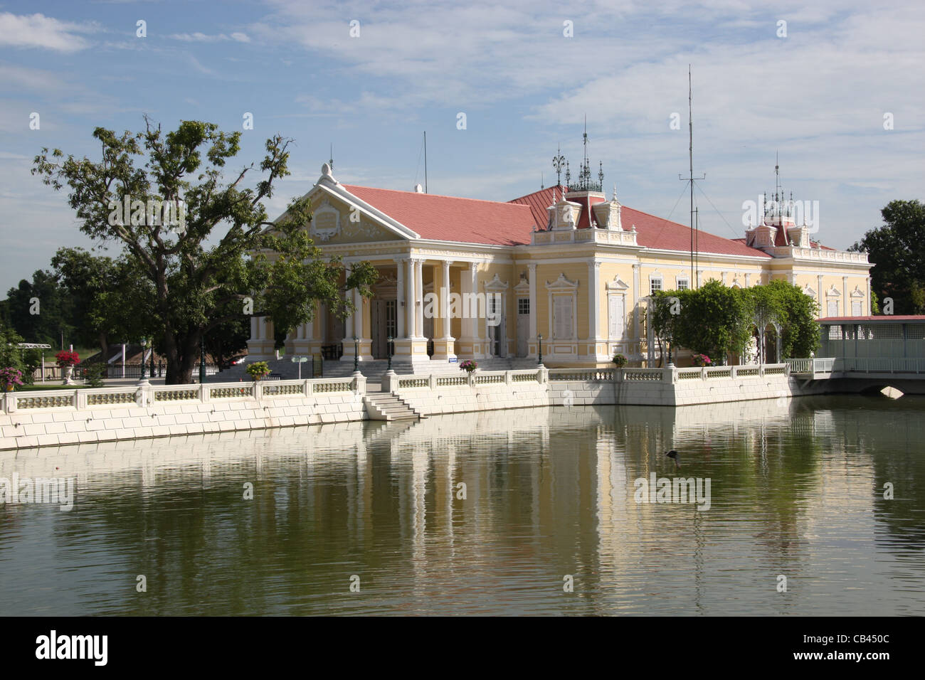 Bang Pa-In Royal Palace (Palazzo D'estate), Provincia di Ayutthaya, Thailandia Foto Stock